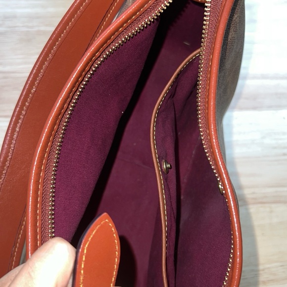 Coach Cary Crossbody Bag - Picture 8 of 8